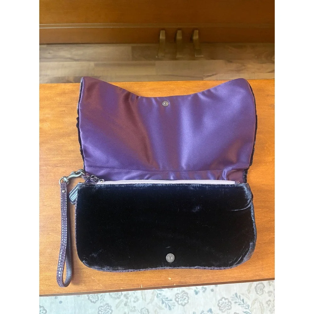 Coach Velvet Pleated Clutch Wristlet Black Purple Satin Snap Closure Evening Bag